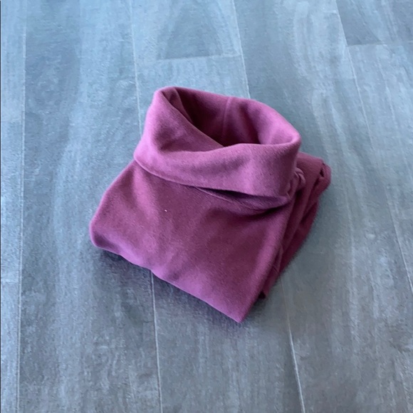 Women’s Uniqlo HEATTECH turtleneck pink - Picture 6 of 6